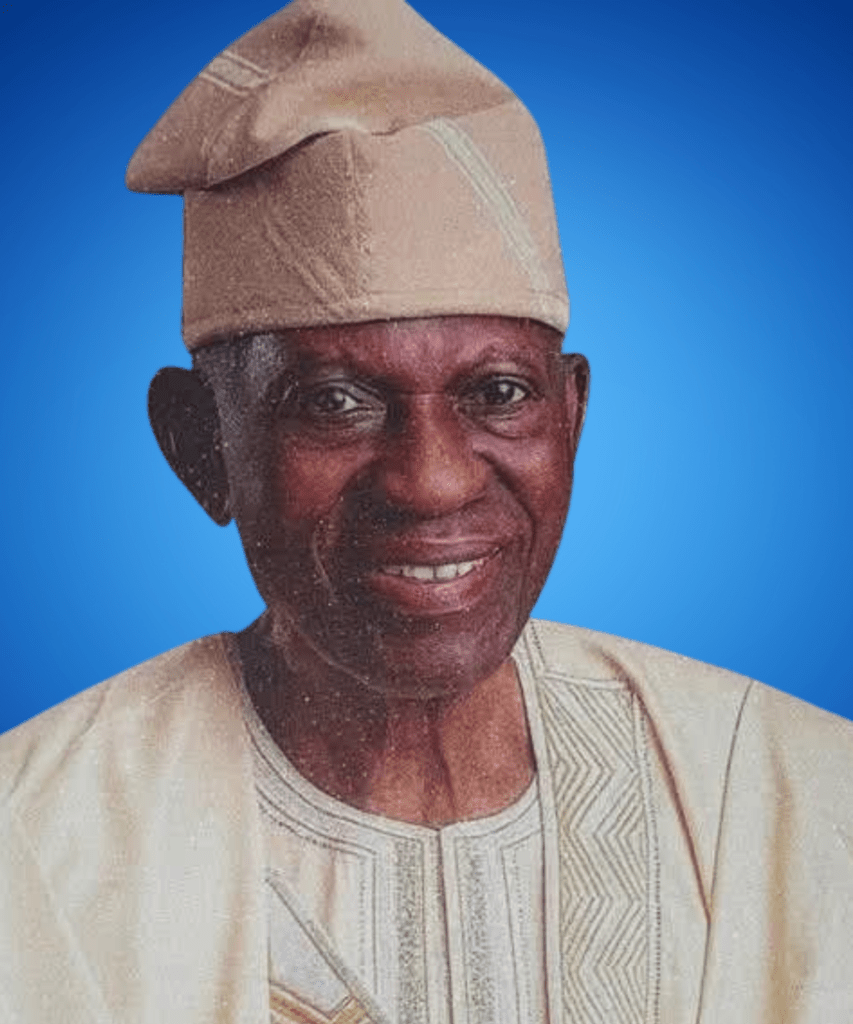 Alhaji AbdulLateef Folorunsho Kasumu (Member Board of Trustees) (Member Founding Father)